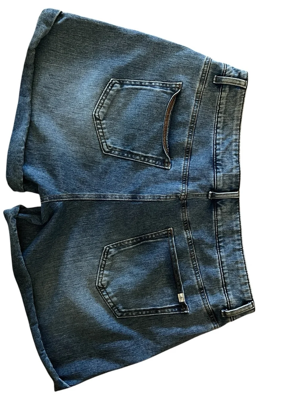 Halara High Rise Rolled Cuff Denim Shorts Dark Wash Size Large